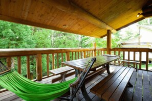 经济村舍, 多张床, 无烟房, 厨房 (for 4 Guests) | 露台