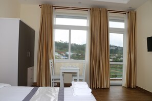 View from room - Relax Hotel And Coffee (Da Lat)