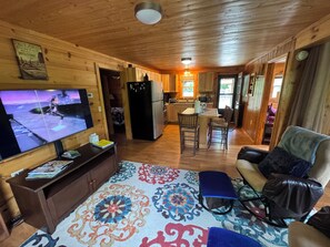 Smart TV, DVD player - Camp Hideaway Hemlock Haven Cabin @ Nebo, Lake James NC (Nebo)