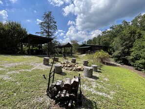 Property grounds - Camp Hideaway Hemlock Haven Cabin @ Nebo, Lake James NC (Nebo)