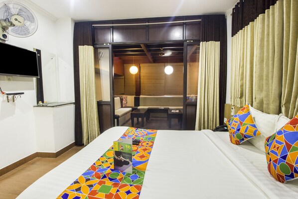 Phòng Deluxe | Bàn, giường gấp/giường phụ (phụ phí)