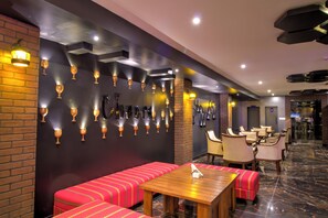 Bar (in der Unterkunft)