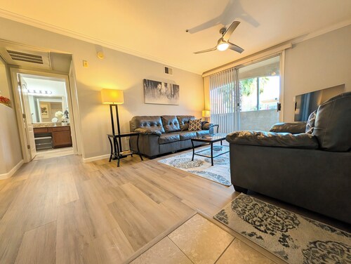 Ground floor, Pool, Spa & Fitness Room - 1Bd/1Ba condo.  Covered parking spot