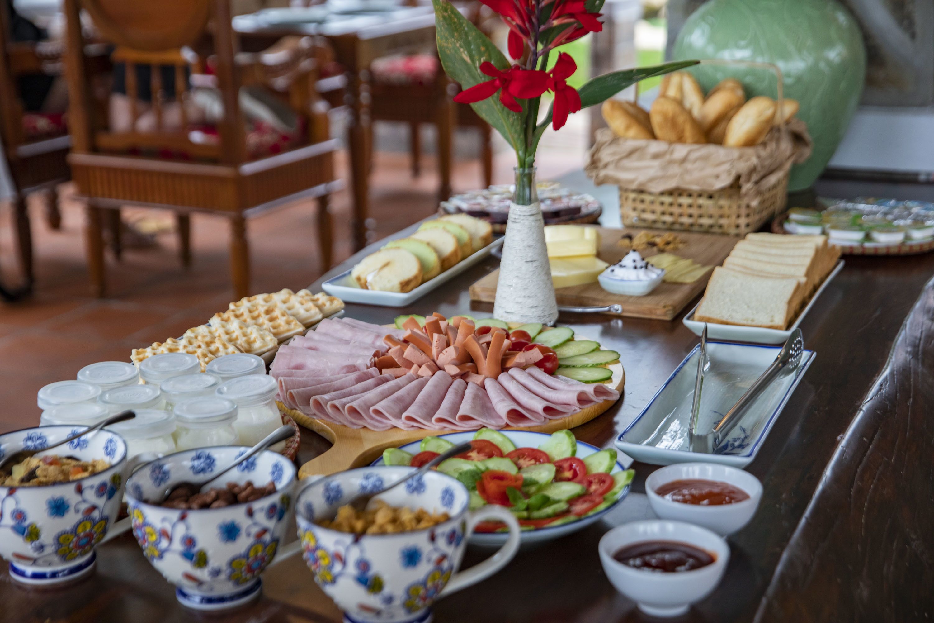 free daily local cuisine breakfast