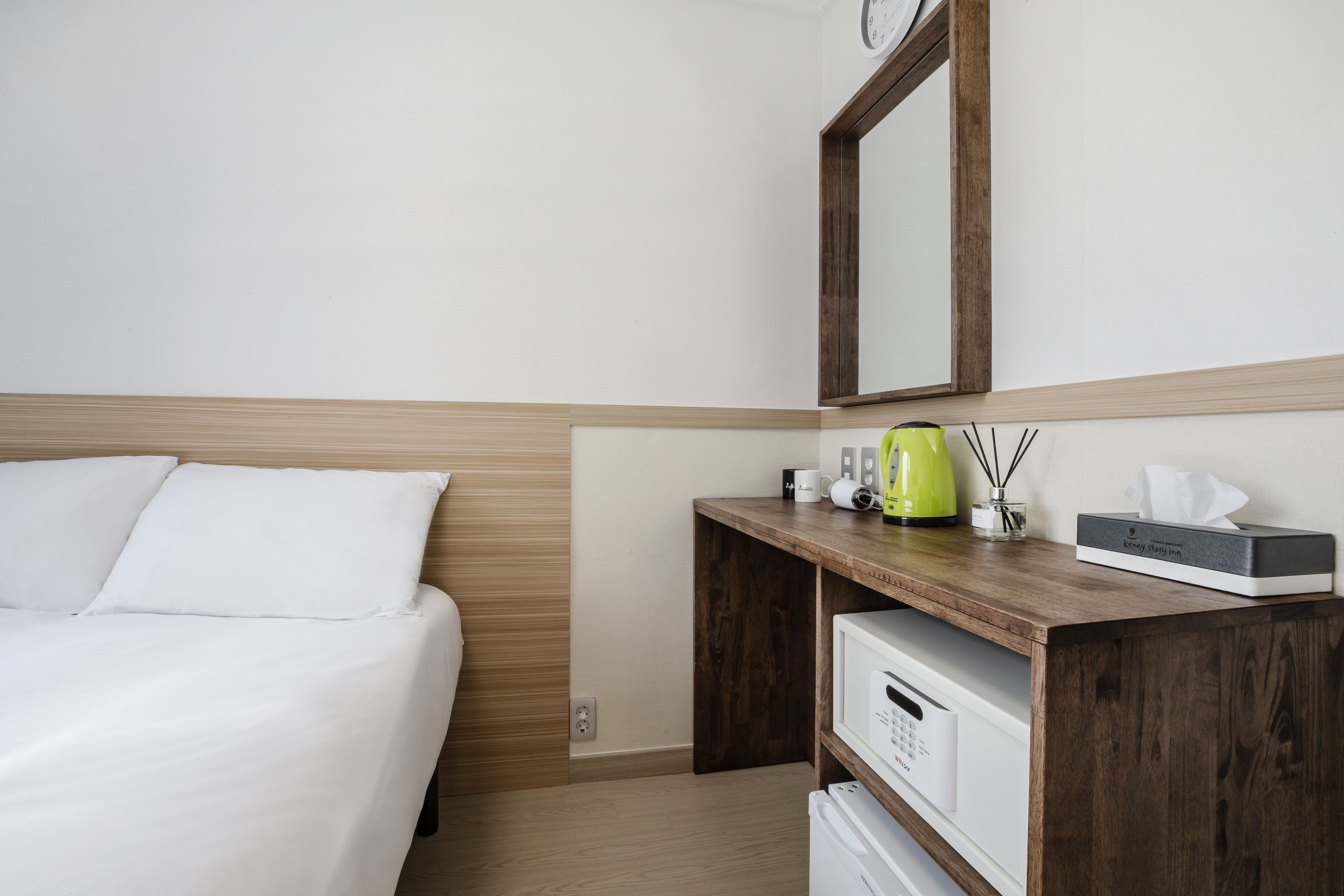 deluxe double room | in-room safe, desk, laptop workspace, blackout curtains