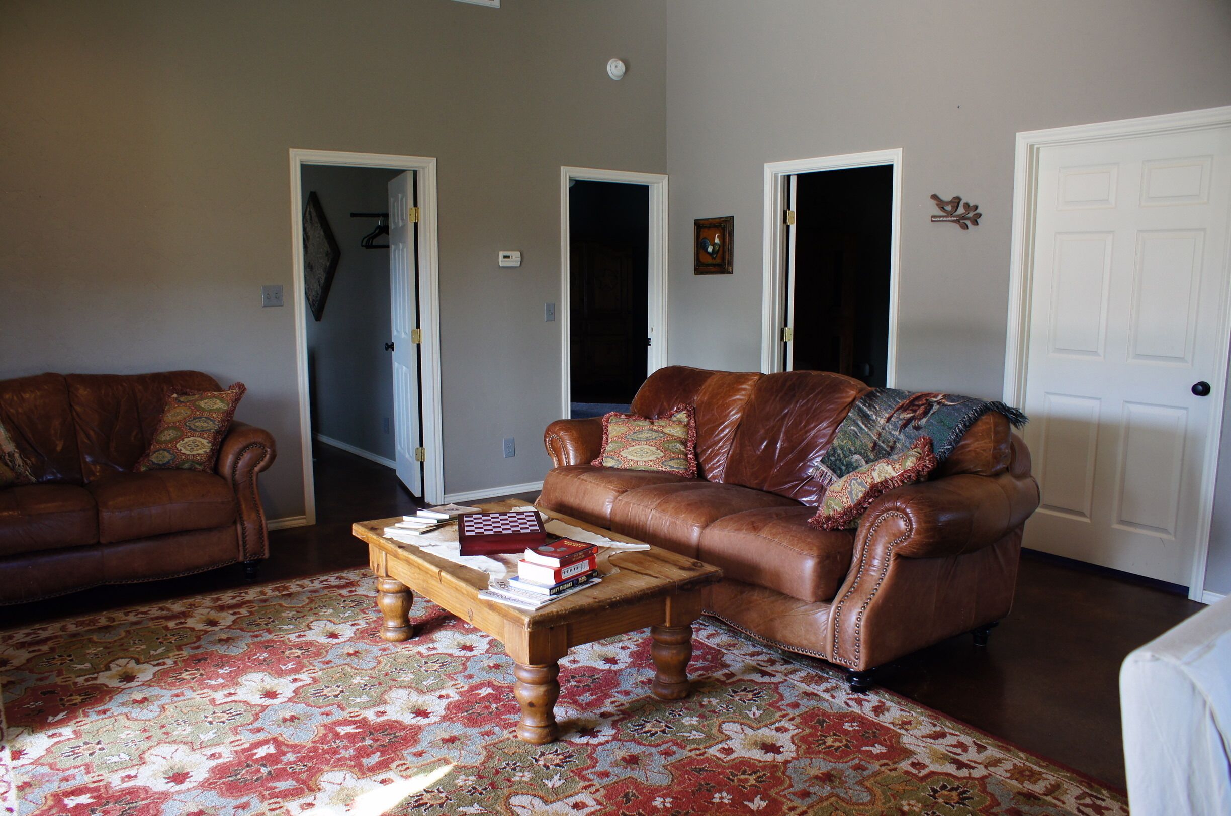 Big Sky Guest House - Enjoy the stars in Fredericksburg, TX!