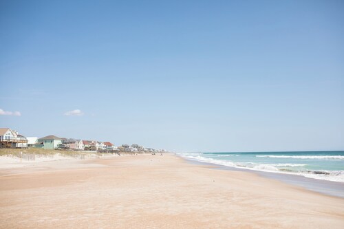 Large, Pet Friendly, Private Pool, Golf Cart,Easy Beach Access