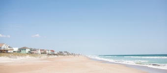 Large, Pet Friendly, Private Pool, Golf Cart,Easy Beach Access