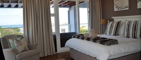 5 slaapkamers, een strijkplank/strijkijzer, wifi, beddengoed