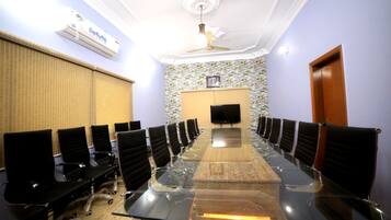 Royal Suite, 1 King Bed, Non Smoking | Breakfast area | Free daily local cuisine breakfast