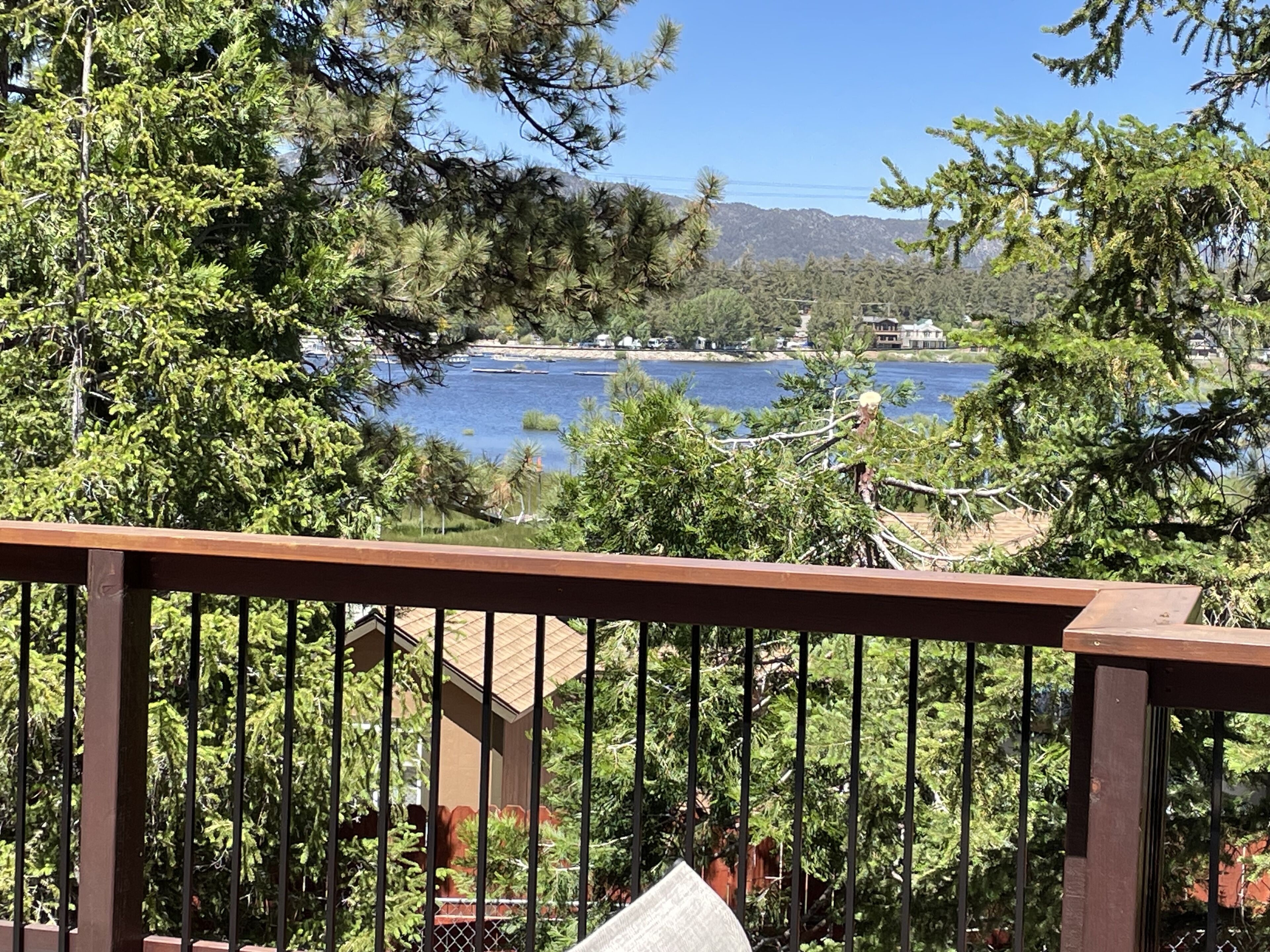 Recently Renovated Log Cabin in Great Location