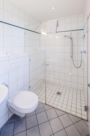 Bathroom - Schacht 3 Abz (Gelsenkirchen)