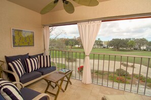 Property grounds - GOLF COURSE CONDO  IN TARA GOLF AND COUNTRY CLUB, BRADENTON, FLORIDA (Bradenton)