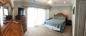 4 bedrooms, iron/ironing board, free WiFi