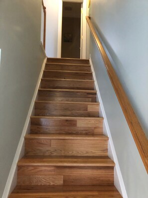 Interior - Awesome 4BR, 3.5 BA (unit 71)with Bay Views, Pool & Boat Slip! (Ocean View)