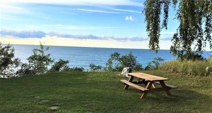 Cute Lakefront Cottage on Lake Michigan.