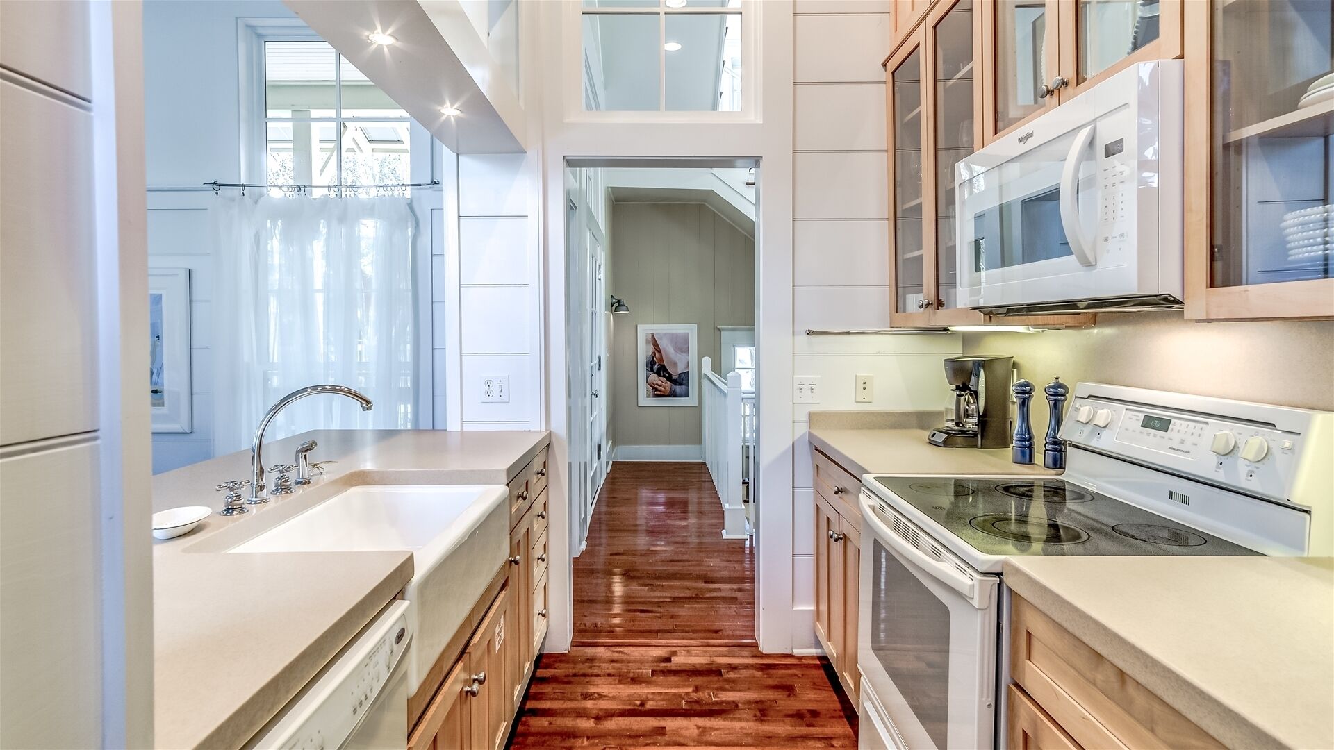 30A WaterColor Rental Close to Beach Club, Pools, Shops, Eats, Fun "Beachwalk"