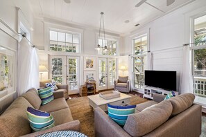 電視、DVD 播放機、 辦公室