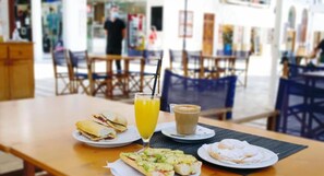 Restaurant - Hotel Ses 5 Claus (Ciutadella de Menorca)