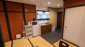 Studio | Bếp riêng | Tủ lạnh, lò vi sóng, bếp nấu