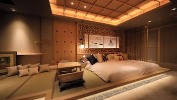 Spa Suite Room | Premium bedding, down comforters, in-room safe, individually decorated