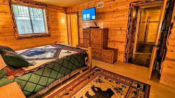 4 bedrooms, internet, bed sheets