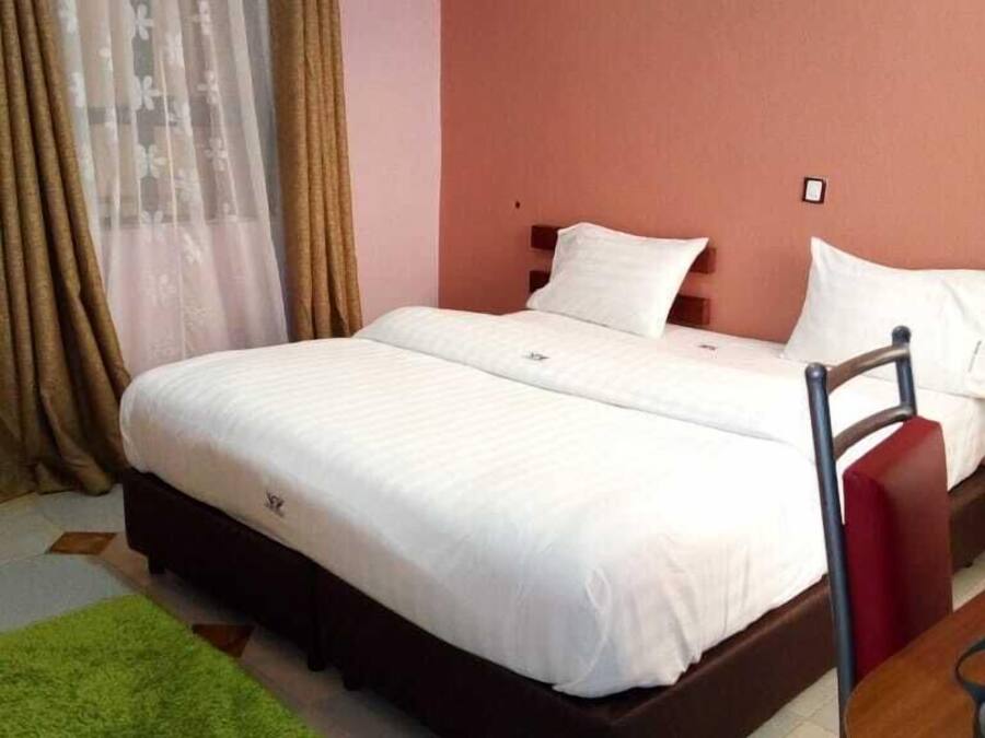 Habitació doble superior, 1 llit doble, no fumadors | Caixa forta a l'habitació, decoració individual i mobiliari individual