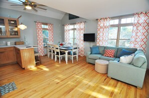 TV - Havana Cabana;  Pet Friendly and family friendly home (Ocracoke)