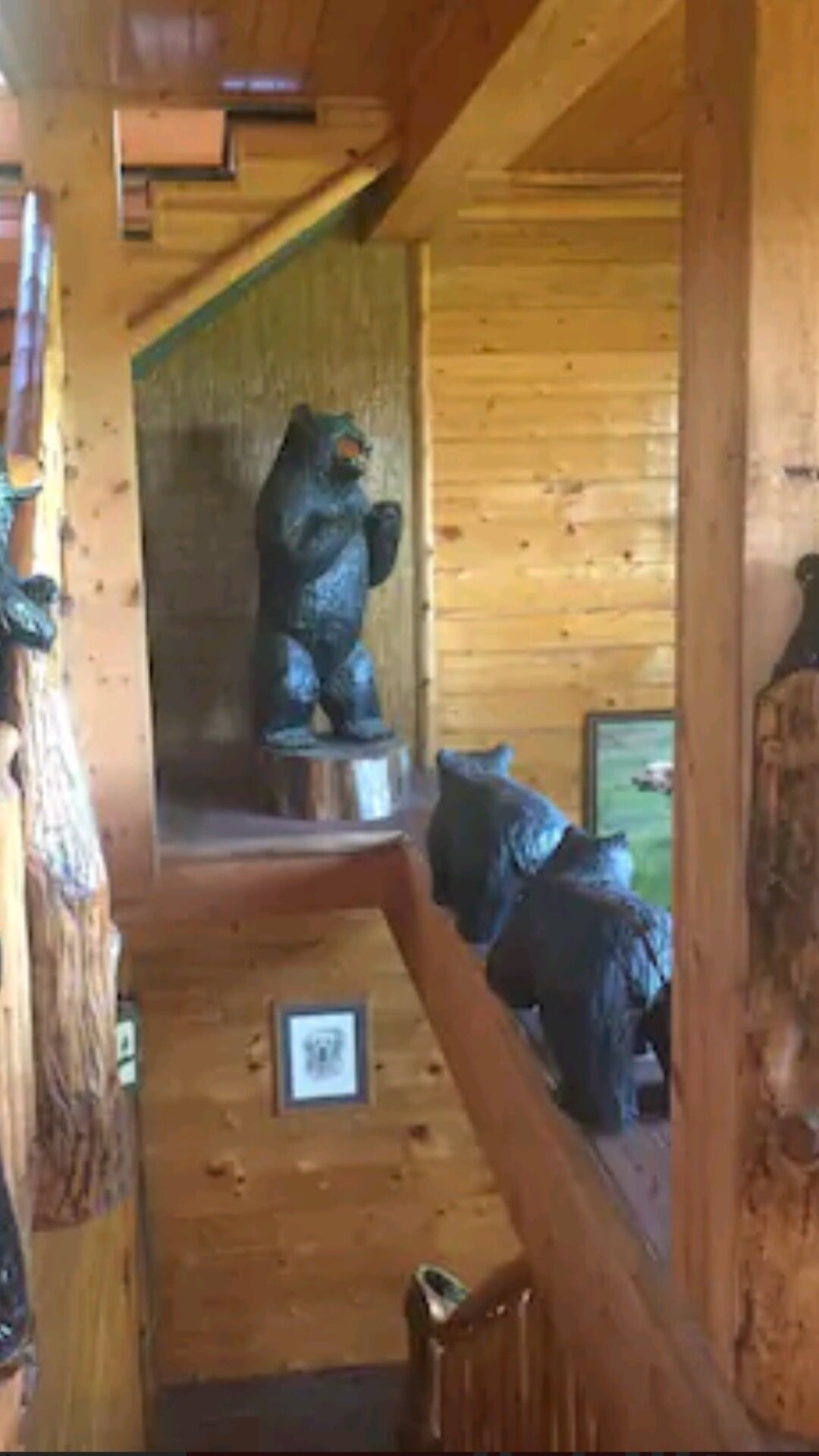 LOG HOME CANINE RETREAT