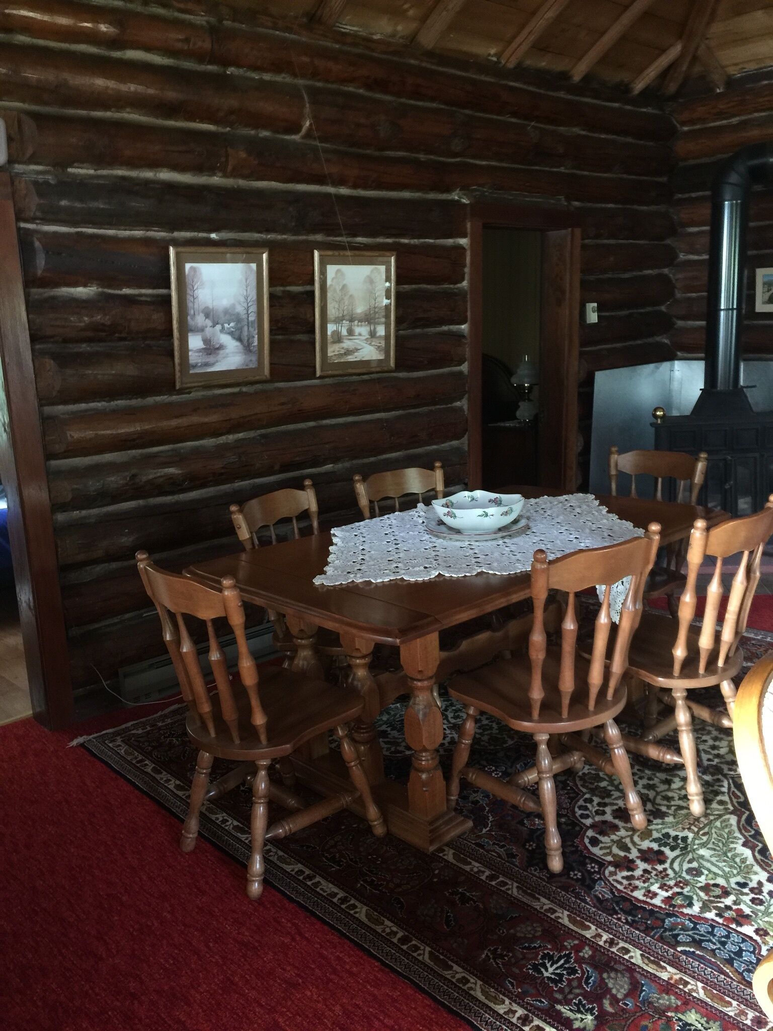 Rustic Lake Front Log Cottage