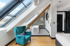 2 Bedroom Apartment, Terrace - Duplex | 1 多间卧室、高档床上用品、Select Comfort 床、迷你吧