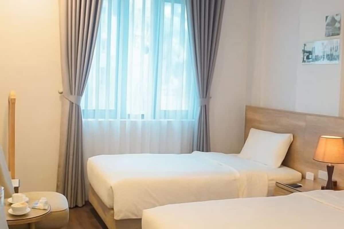 Minibar, in-room safe, blackout drapes, iron/ironing board