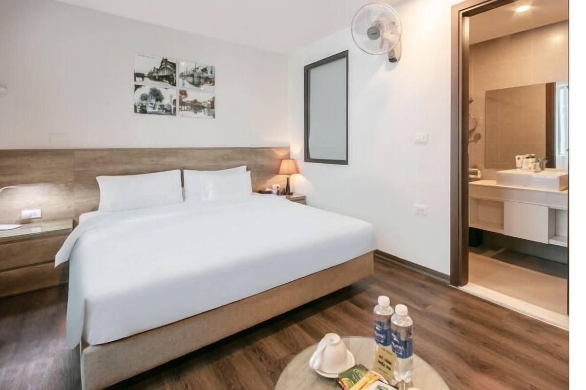 Minibar, in-room safe, blackout curtains, iron/ironing board