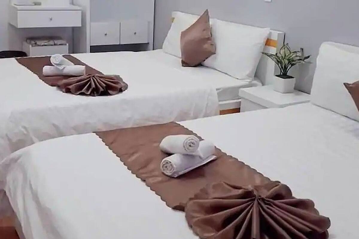 Minibar, desk, free WiFi, bed sheets