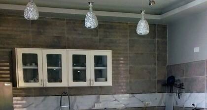 Modern, fully furnished one bedroom Apartment with a supermarket on-site.