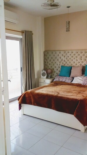 1 chambre, fer et planche à repasser, Wi-Fi, draps fournis