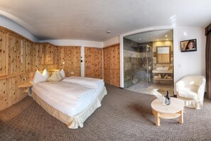 Hypo-allergenic bedding, minibar, in-room safe, desk - Hotel Leitner (Rio di Pusteria)