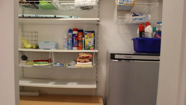 Apartemen Basic, Bebas Asap Rokok | Dapur pribadi | Mesin pembuat kopi/teh, lemari es besar, microwave, dan oven