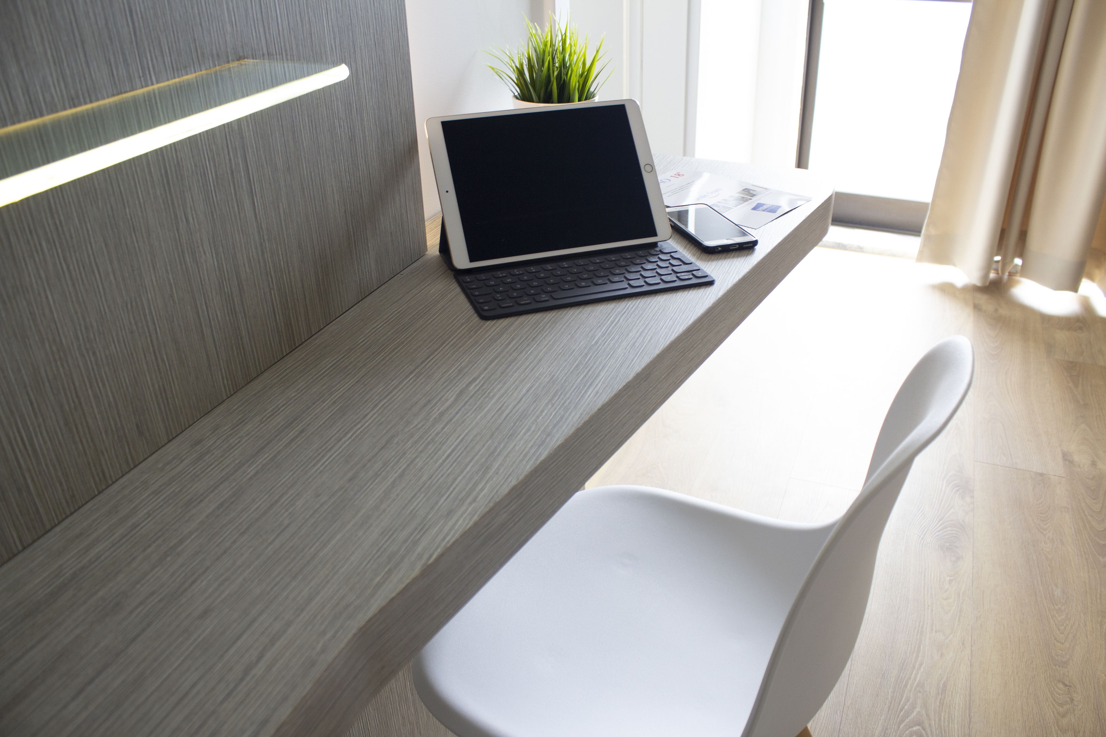 superior double room | desk, free cots/infant beds, free wifi, bed sheets