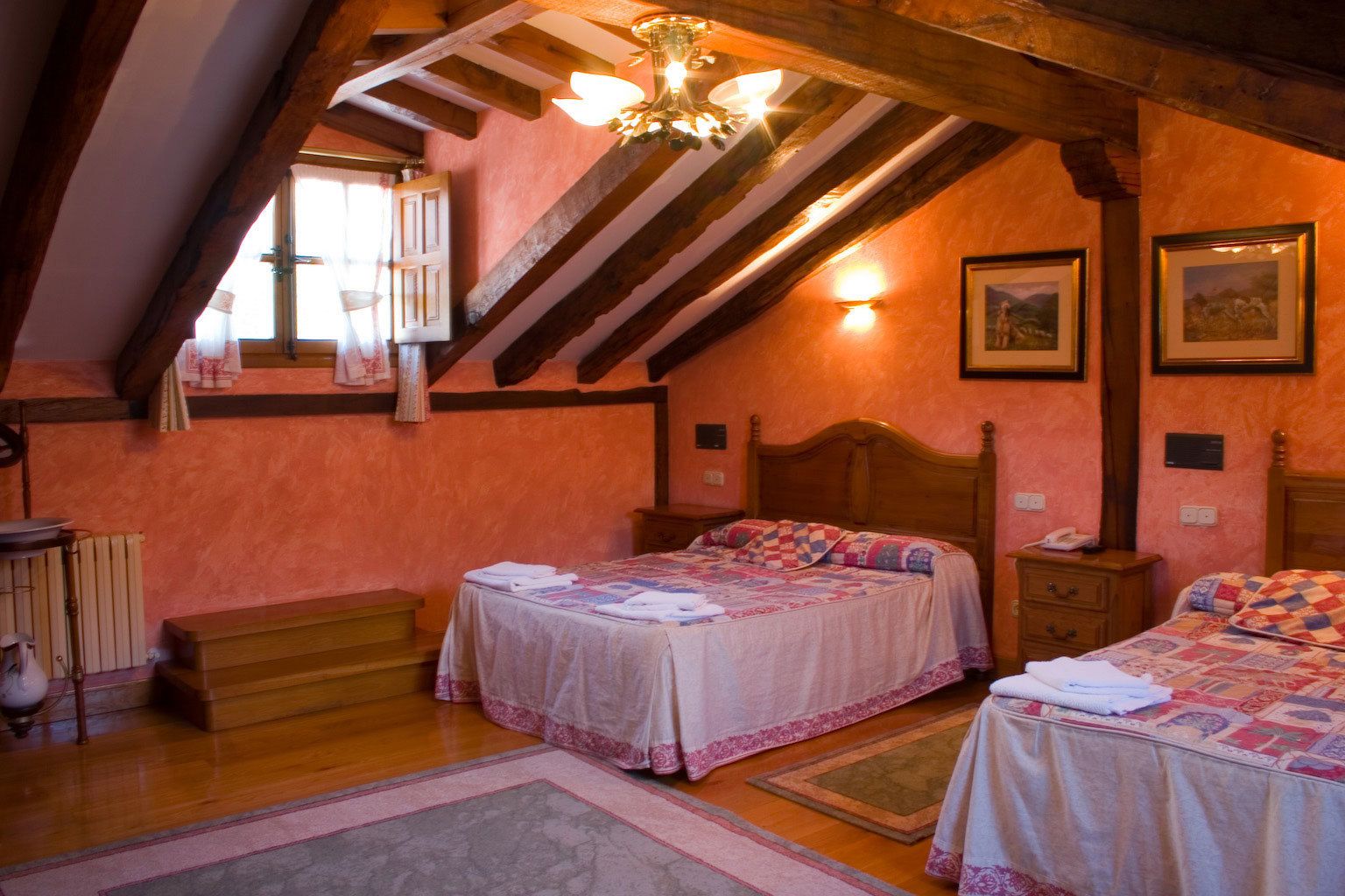 double or twin room, non smoking | desk, soundproofing, free cots/infant beds, rollaway beds