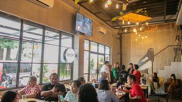 Breakfast, lunch, dinner served; local cuisine