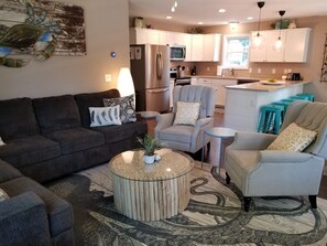 Älytelevisio, videopelejä, DVD-soitin