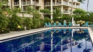 Beheizter Pool