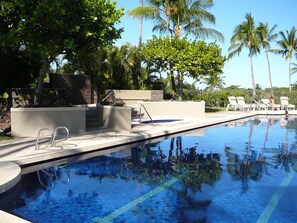 Pool - Makai Sunsets (Waikoloa)