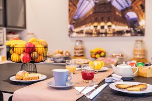 Petit déjeuner continental compris tous les jours