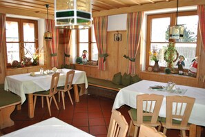 Restaurant - Gasthof Kampenwand Bernau (Bernau am Chiemsee)