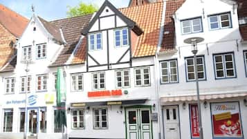 Bagian depan properti