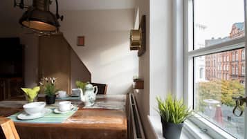 Apartment | In-room dining