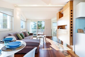 Flat-screen TV, DVD player - Villa Giame (Pozzallo)