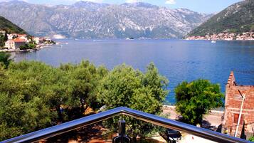 Comfort Apartment, 3 Bedrooms, Balcony, Sea View | Balcony view